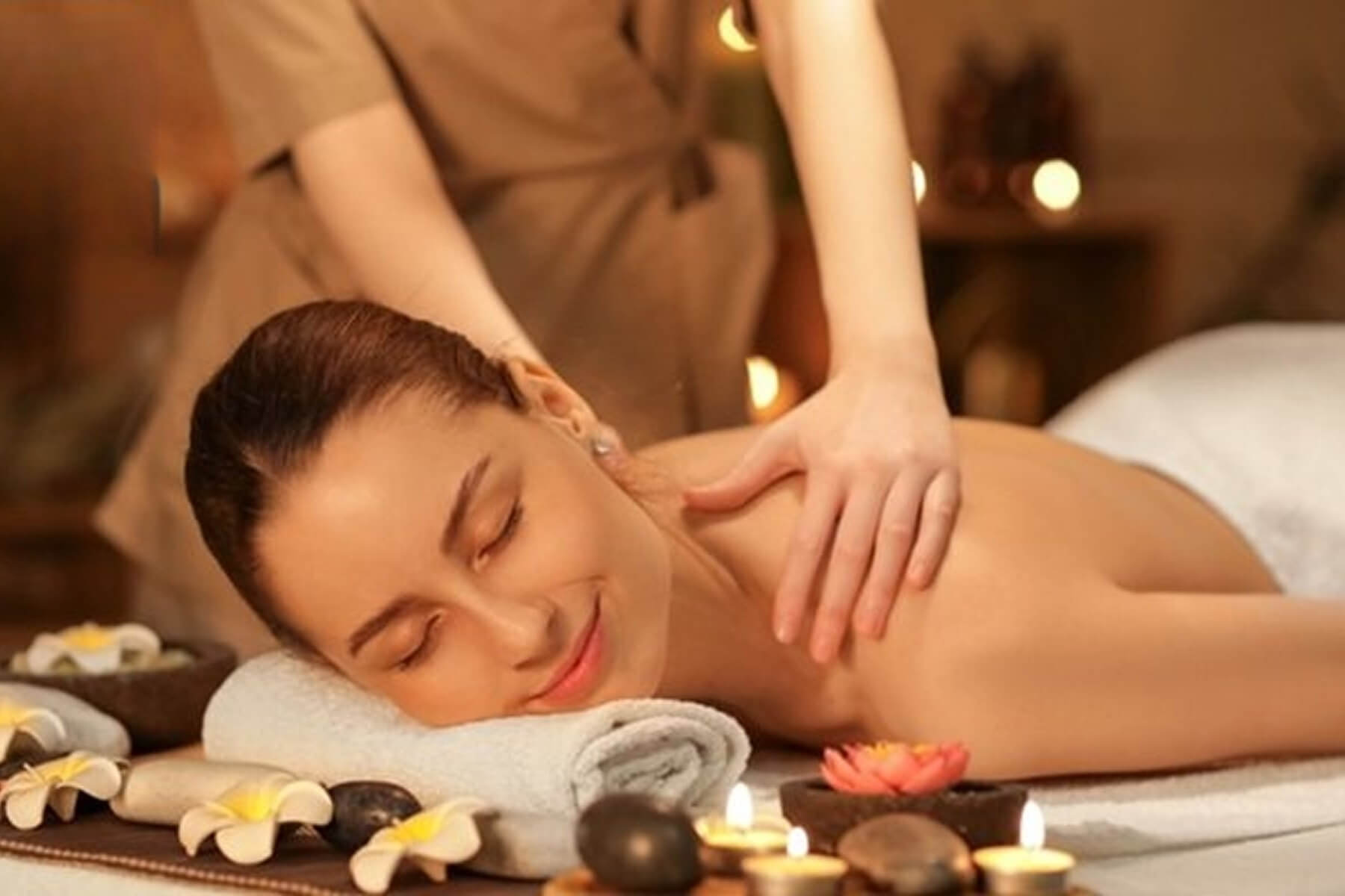 How Damara Day Spa's RMT Massage Therapy Can Relieve Stress and Pain