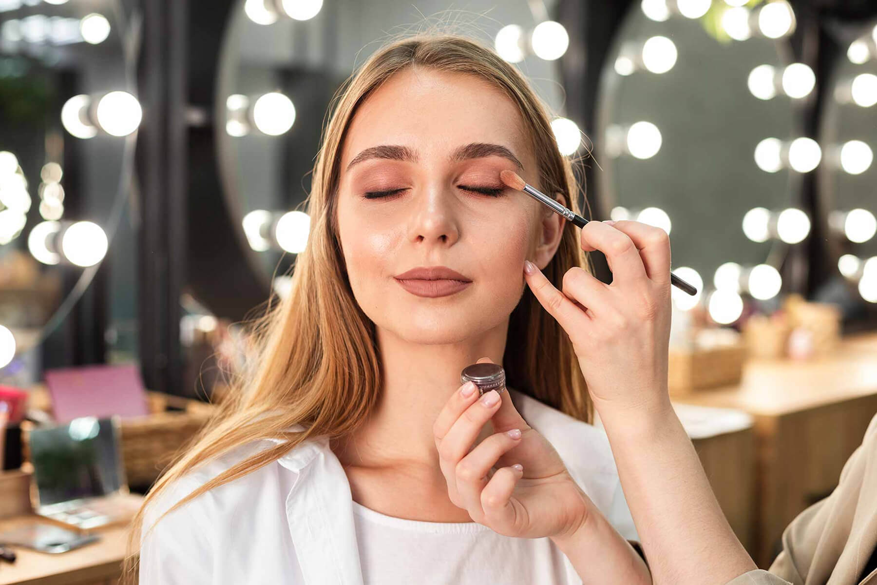 Make-Up Application